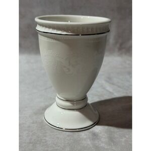 Hotel Collection White Embossed Porcelain Bathroom Vanity Tumbler Silver Trim